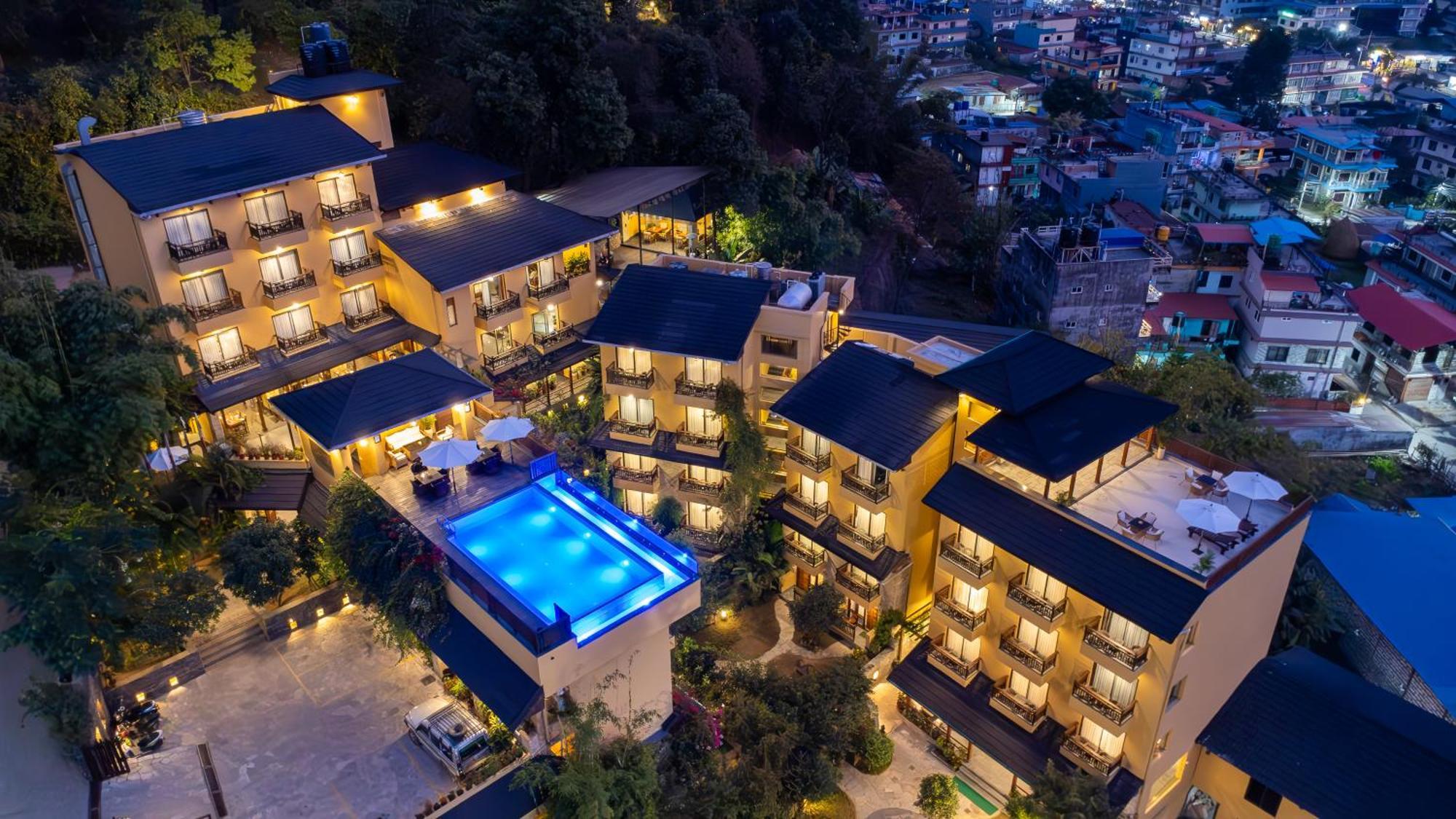 Bar Peepal Resort Pokhara Zewnętrze zdjęcie Aerial view of the hotel