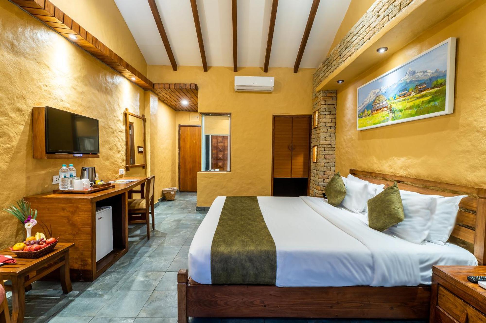 Bar Peepal Resort Pokhara Zewnętrze zdjęcie Deluxe Room