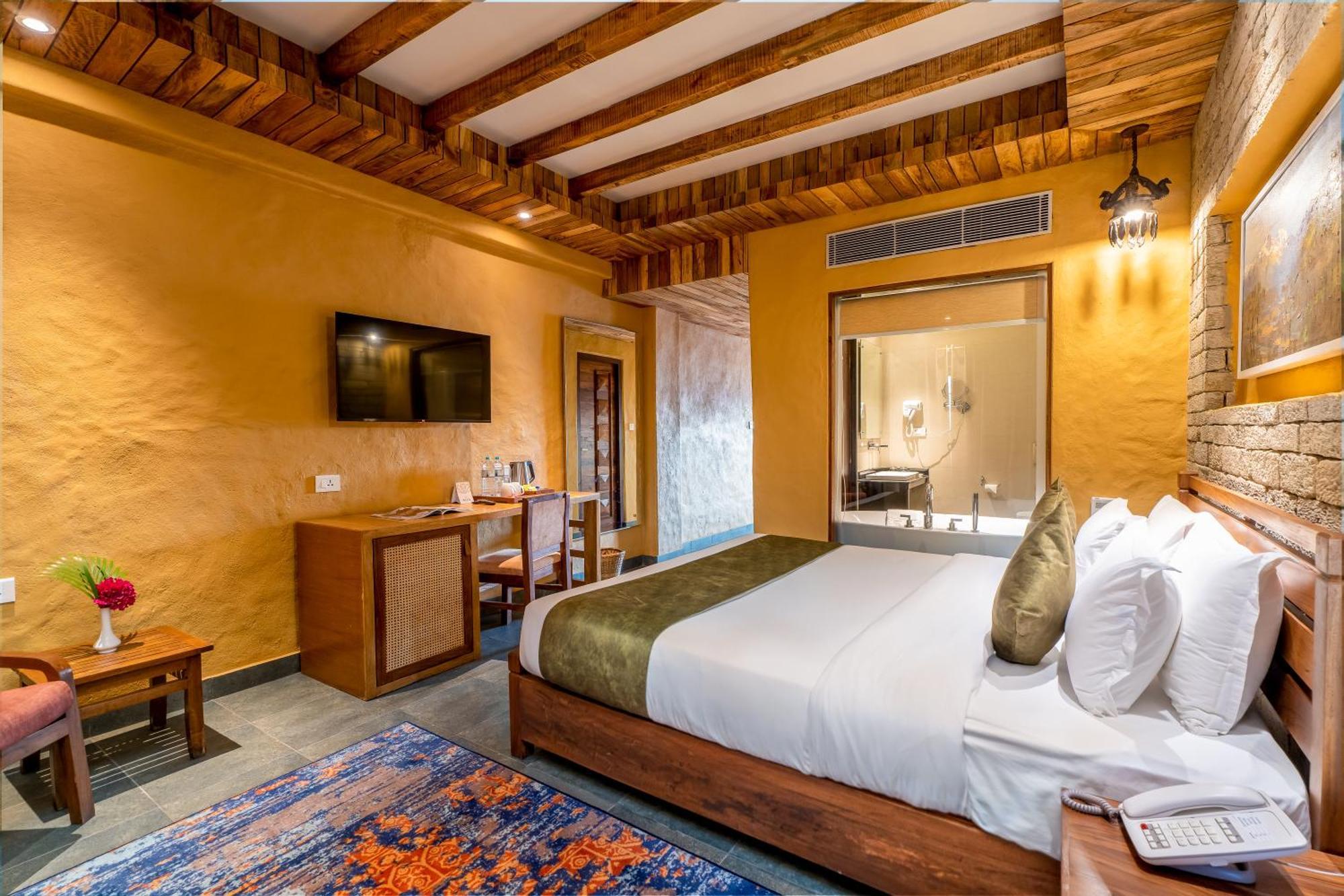 Bar Peepal Resort Pokhara Zewnętrze zdjęcie Deluxe Room